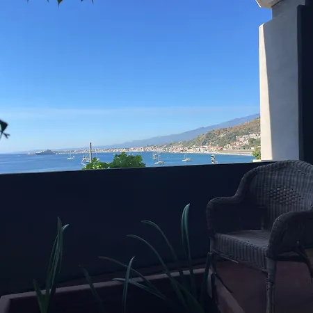 Coco Noir Taormina