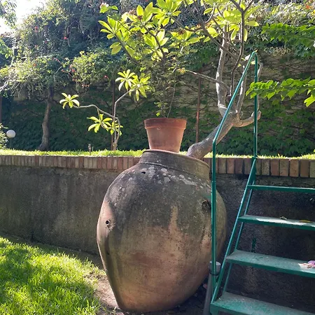 Coco Noir טאורמינה