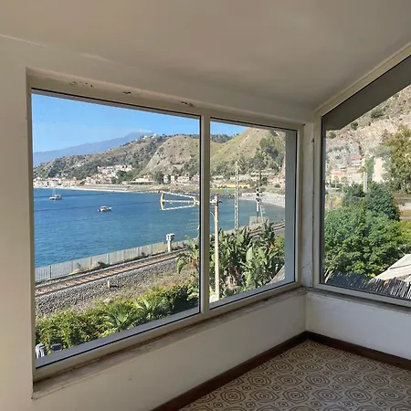 Coco Noir * טאורמינה